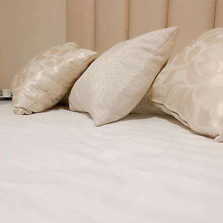 Suite Posada Express With Free Airport Shuttle 圣克鲁斯 外观 照片