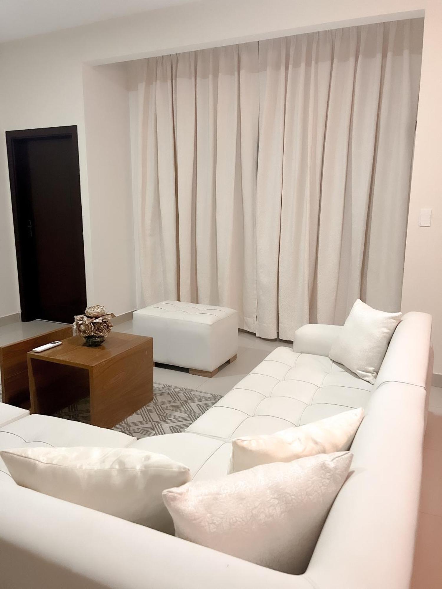 Suite Posada Express With Free Airport Shuttle 圣克鲁斯 外观 照片